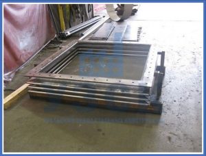 прямоугольные линзовые компенсаторы в Ачинске