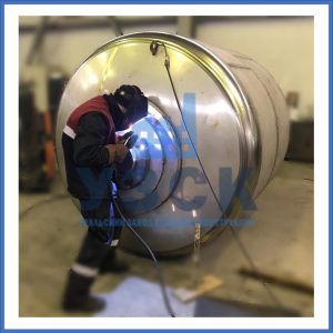 Купить баки и ёмкости из нержавеющей стали от завода УЗСК в Ачинске